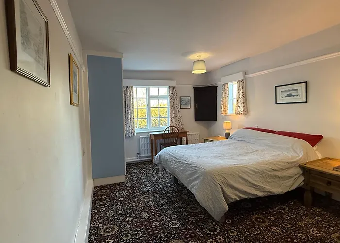 Crofton House 게스트하우스 *